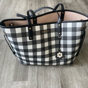 Michael Kors tote with matching wallet